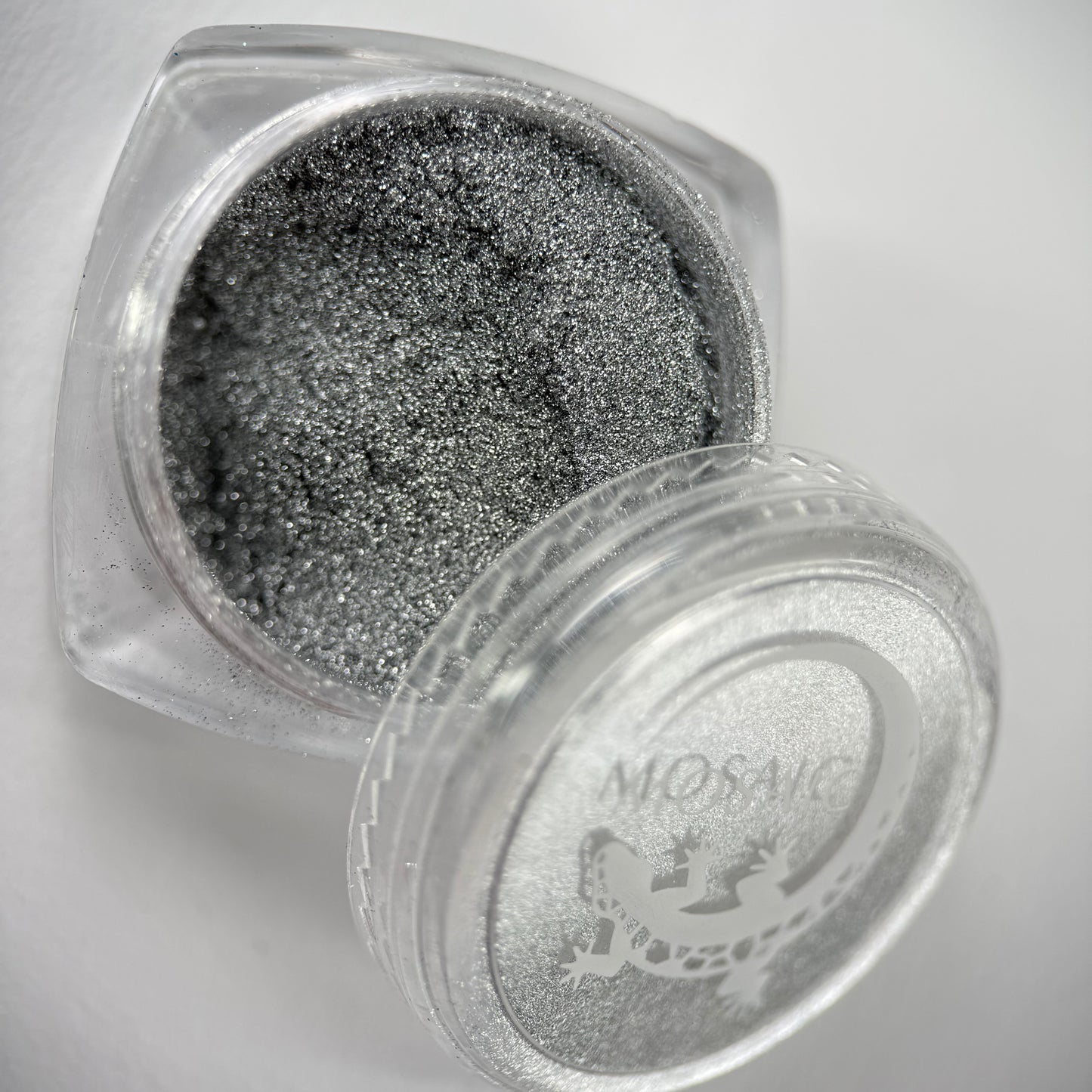 Pure Silver Chrome Pigment